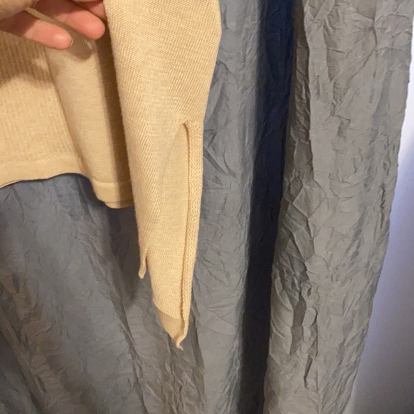 NWT Oddy beige colored sweater - Picture 3 of 5